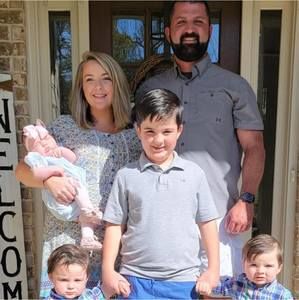 Meet your Posher, Josh n abbey